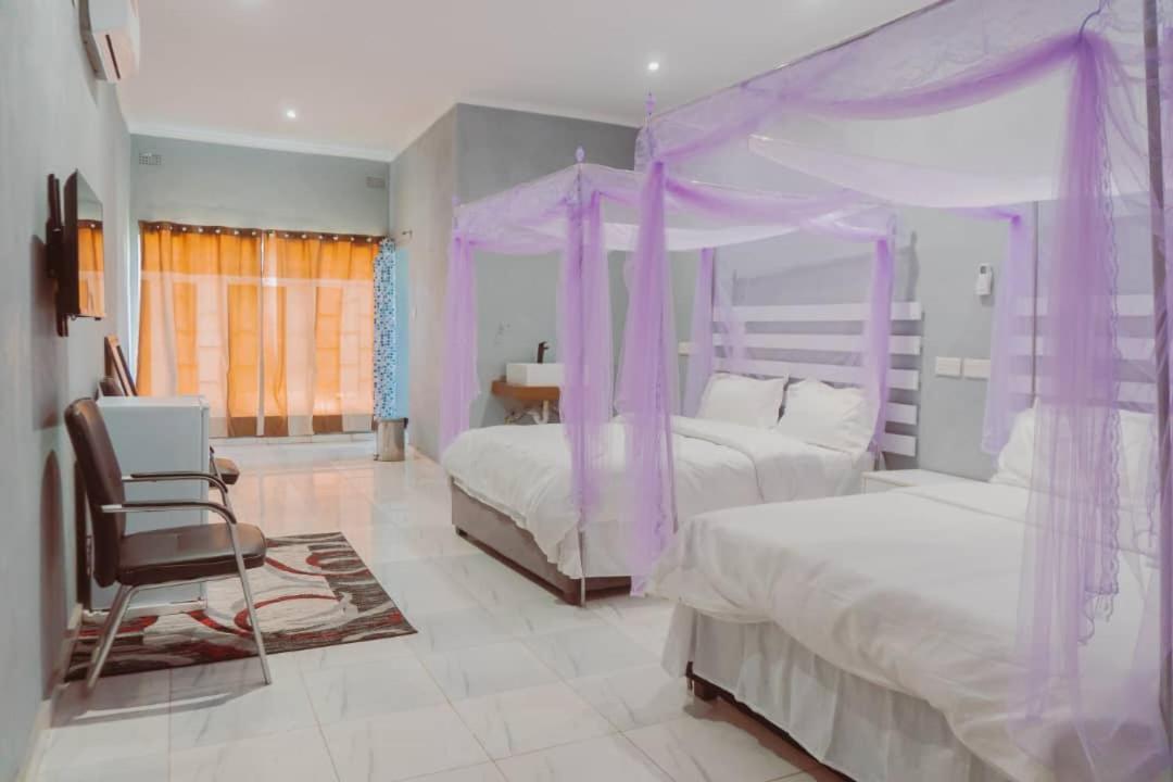 Adams Lodges Ltd Mangochi 外观 照片